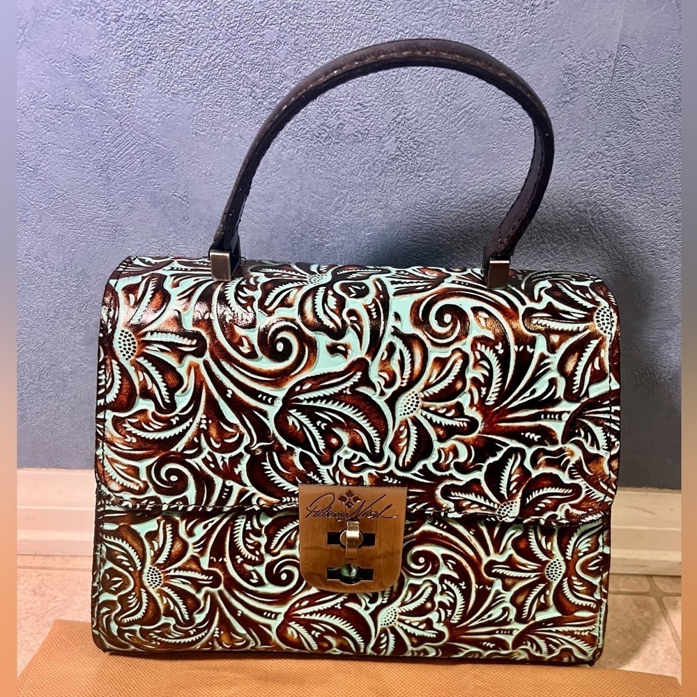 NWT Patricia Nash Leather Chauny Satchel with Detachable Strap